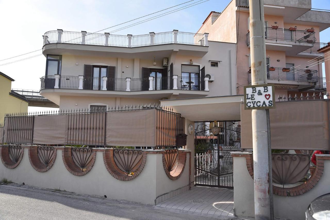 B&B Le Cycas Castellammare di Stabia Kültér fotó